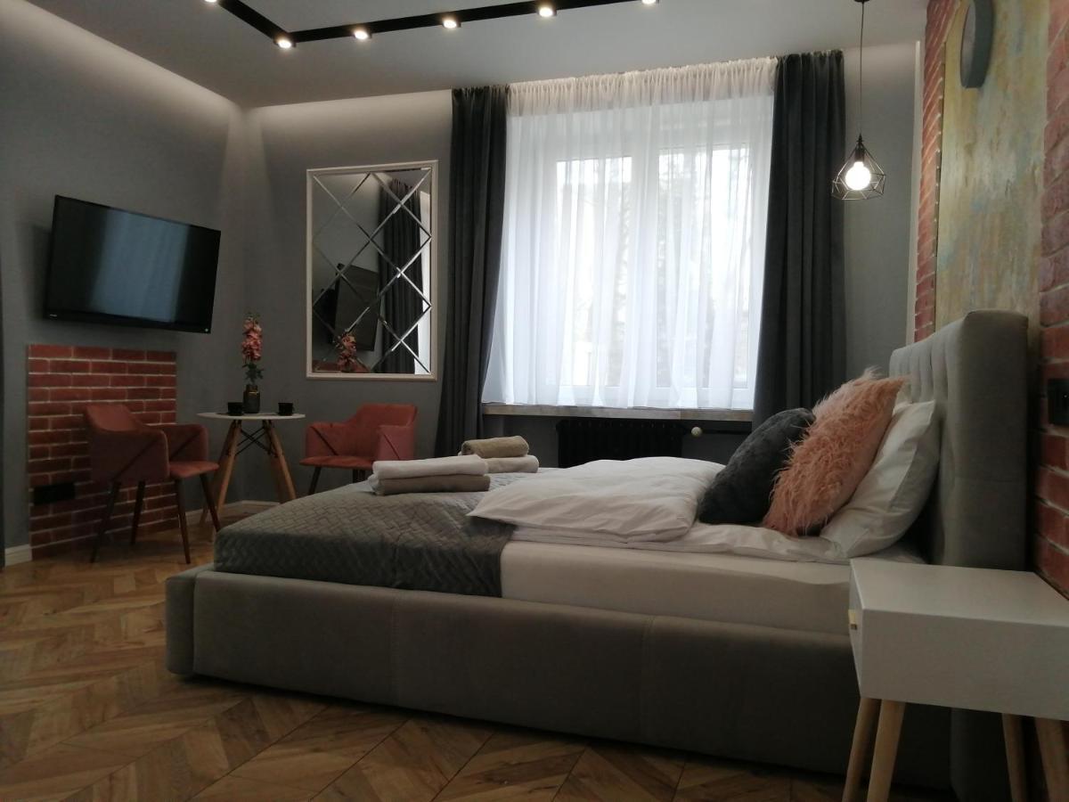Apartament Lucy - Scisle Centrum Czestochowy Ченстохова Экстерьер фото